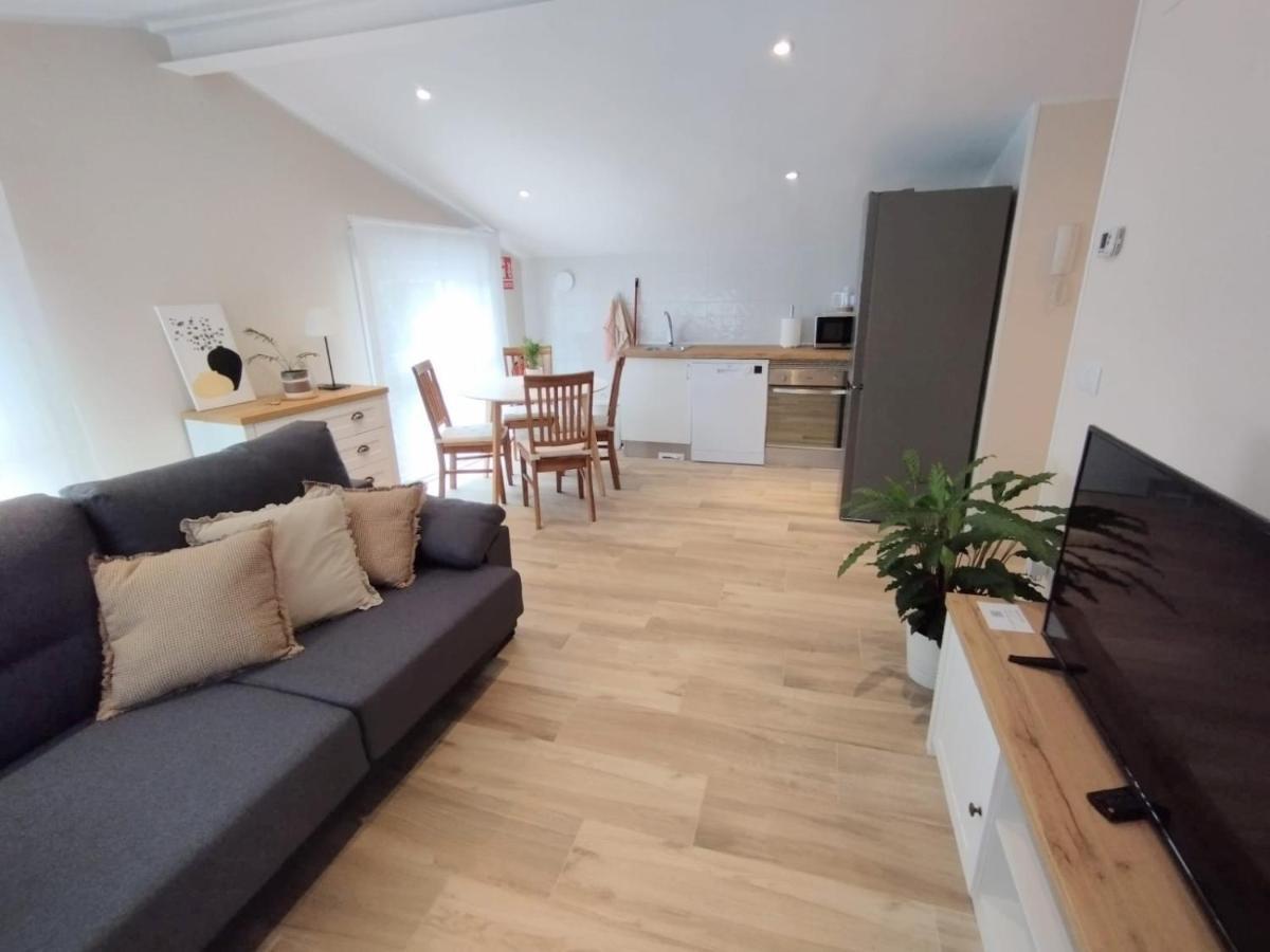 Apartamentos Baldenora Llanes Eksteriør bilde