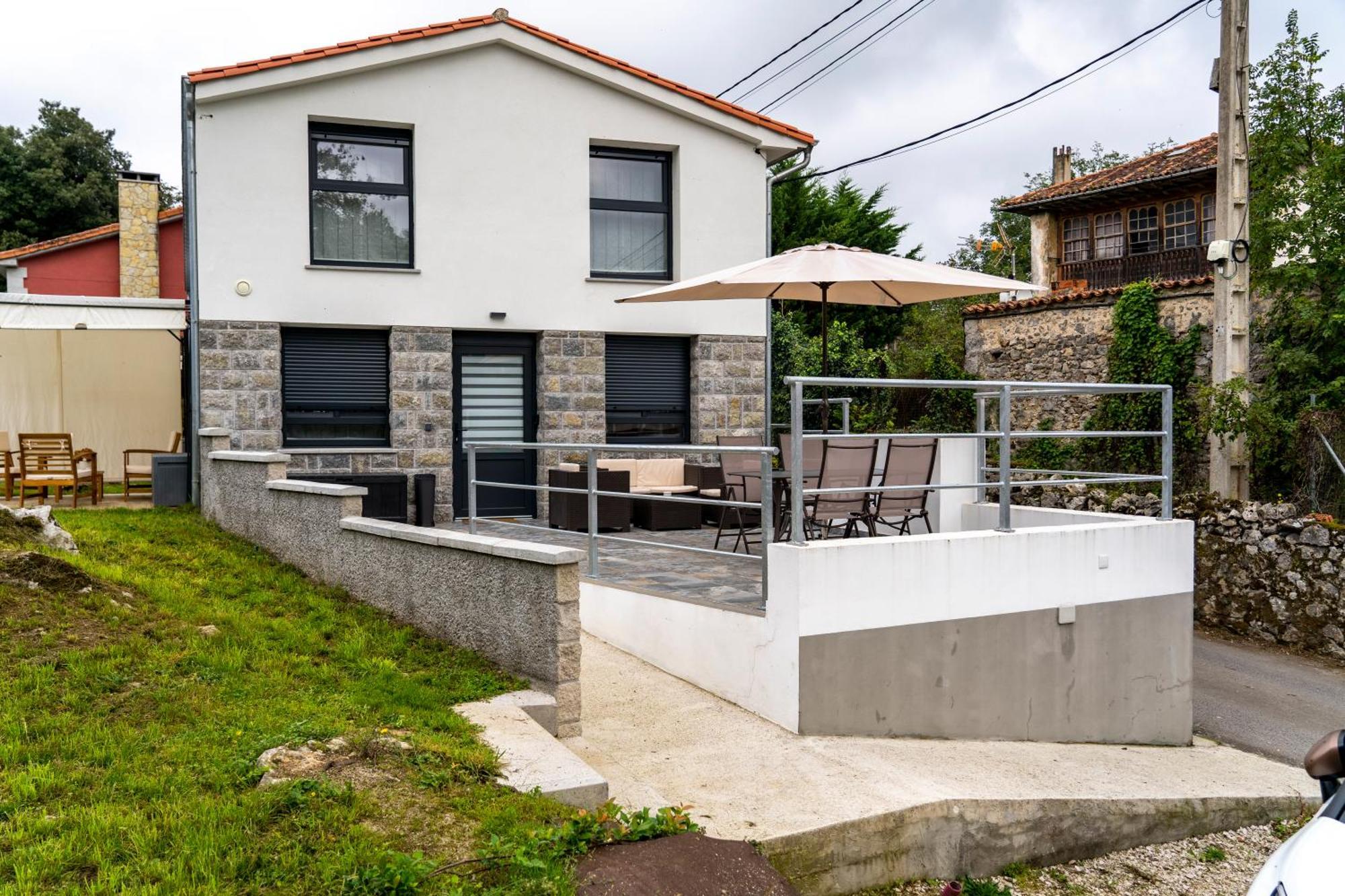 Apartamentos Baldenora Llanes Eksteriør bilde