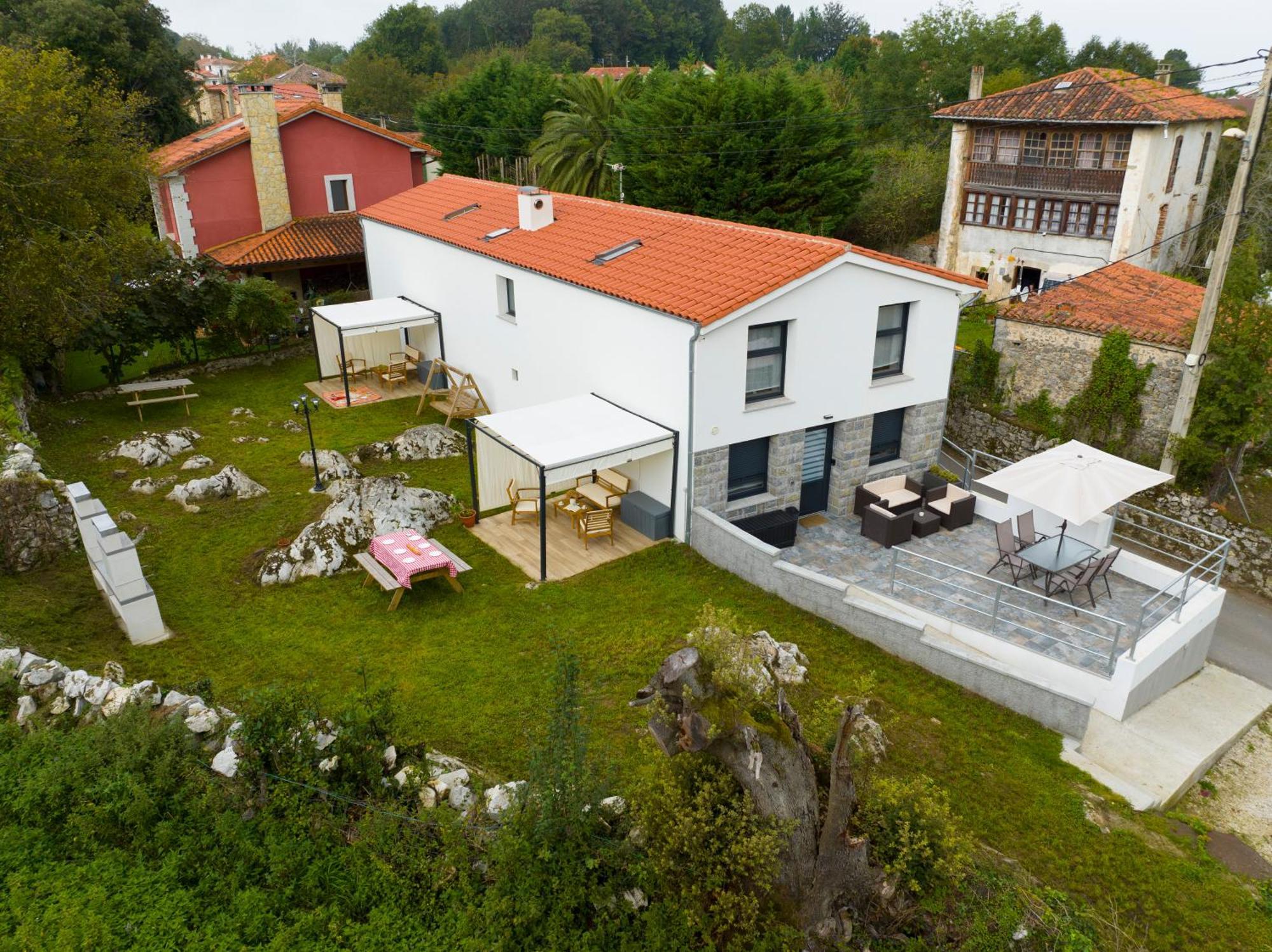 Apartamentos Baldenora Llanes Eksteriør bilde